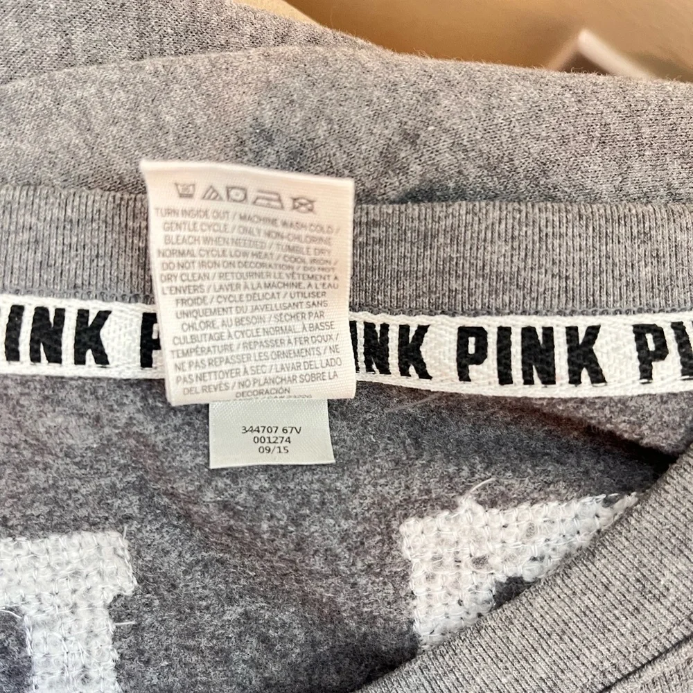 Victoria's Secret Gray Long Sleeve with Gold Sequins - Picture 7 of 10